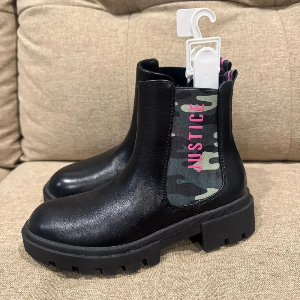 Justice Little Girl & Big Girl Chelsea Lug Bottom Boot, Size 2